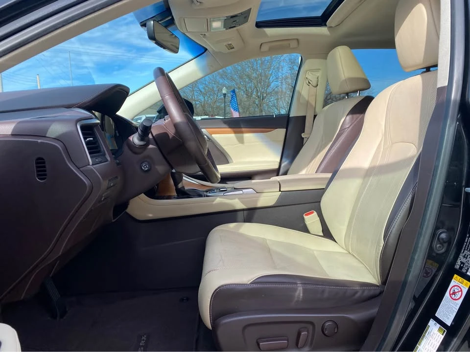 2016 Lexus RX 4th Gen - Image 9 of 20