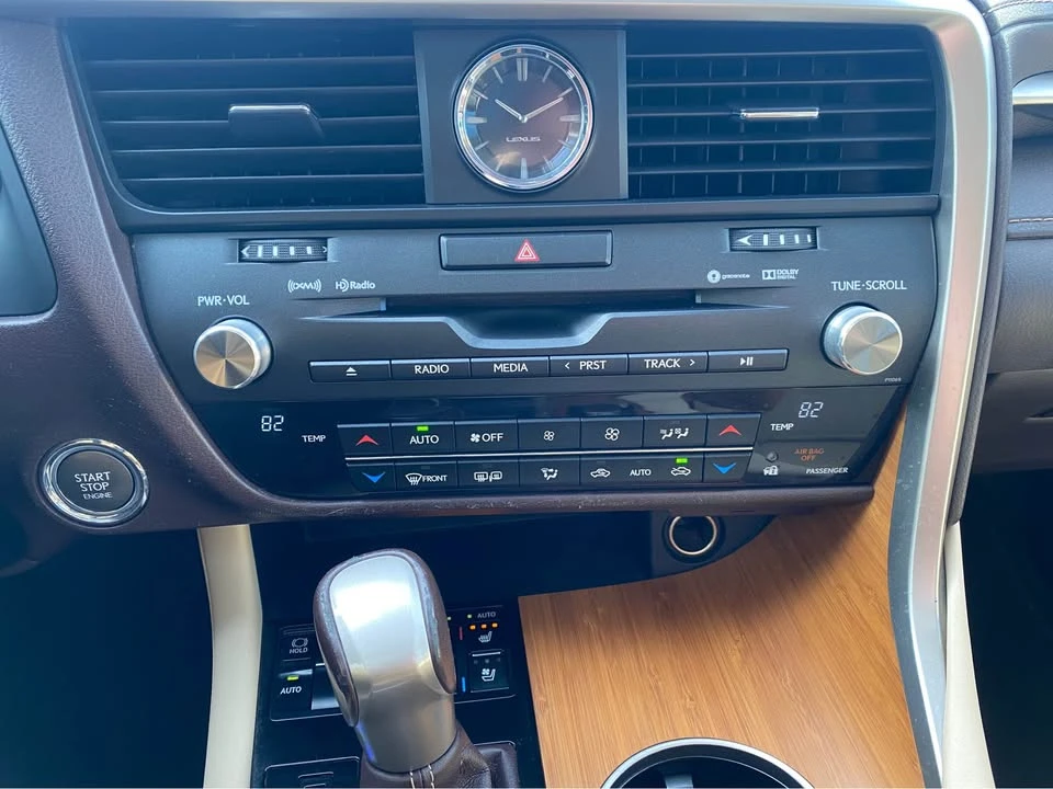 2016 Lexus RX 4th Gen - Image 18 of 20