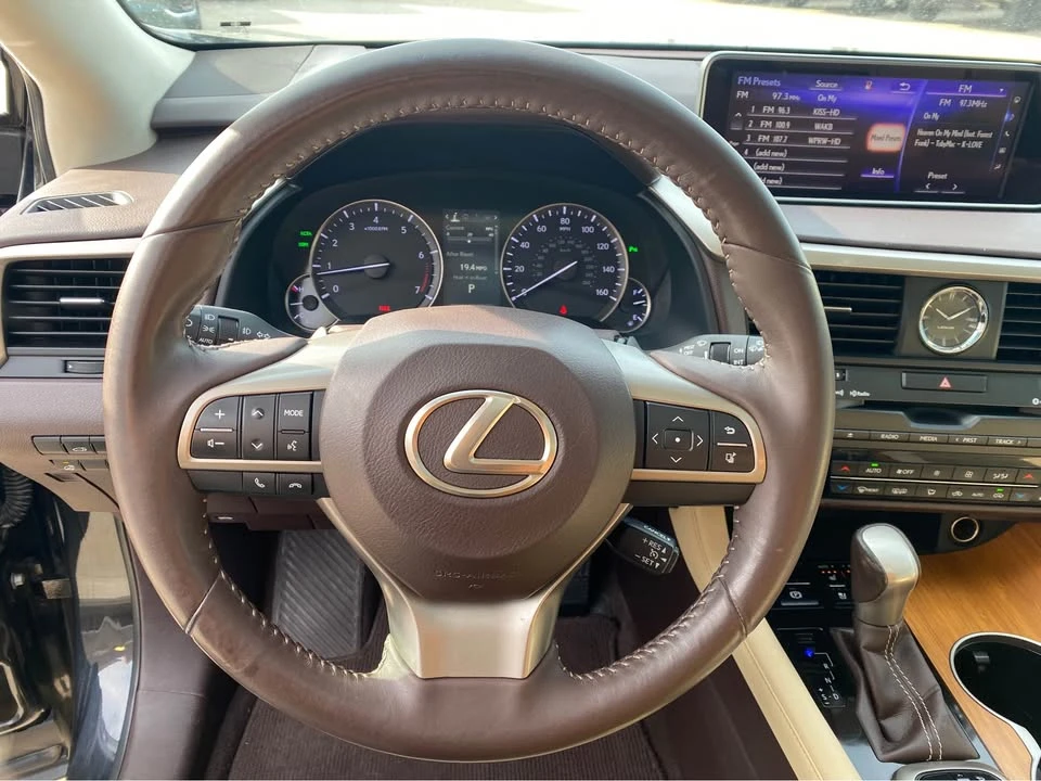 2016 Lexus RX 4th Gen - Image 13 of 20