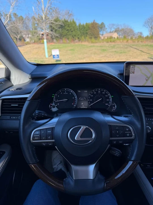 2016 Lexus RX 4th Gen - Image 17 of 20