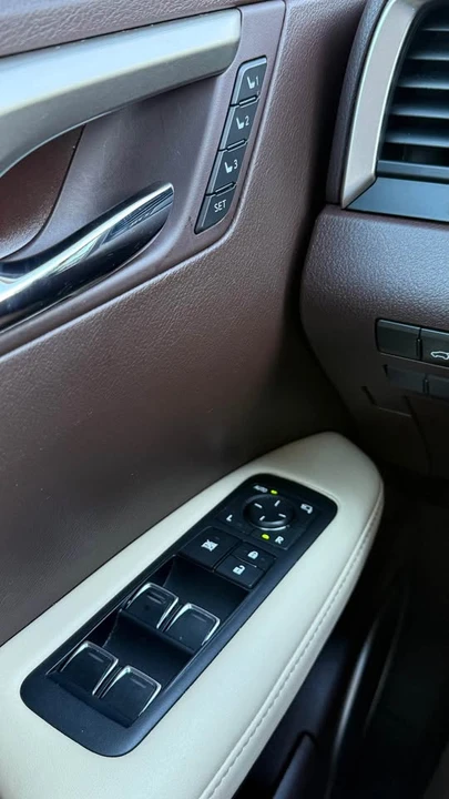2016 Lexus RX 4th Gen - Image 16 of 17