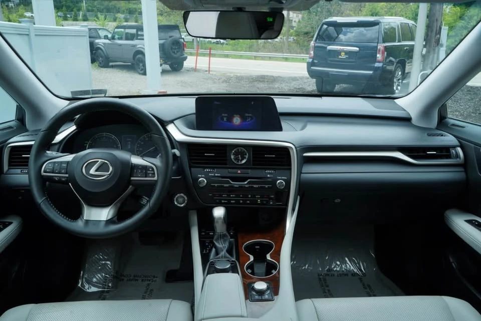 2016 Lexus RX 4th Gen - Image 9 of 20