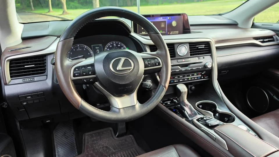 2016 Lexus RX 4th Gen - Image 9 of 13