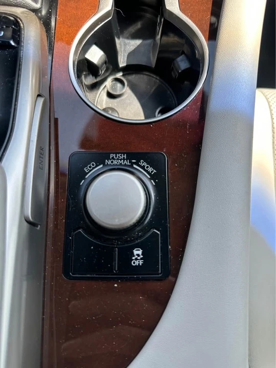 2016 Lexus RX 4th Gen - Image 14 of 17