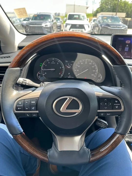 2016 Lexus RX 4th Gen - Image 10 of 17