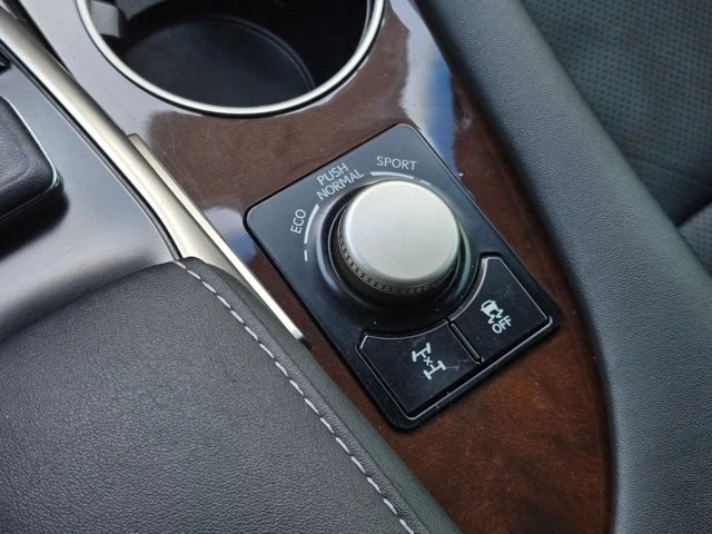 2016 Lexus RX 4th Gen - Image 18 of 21