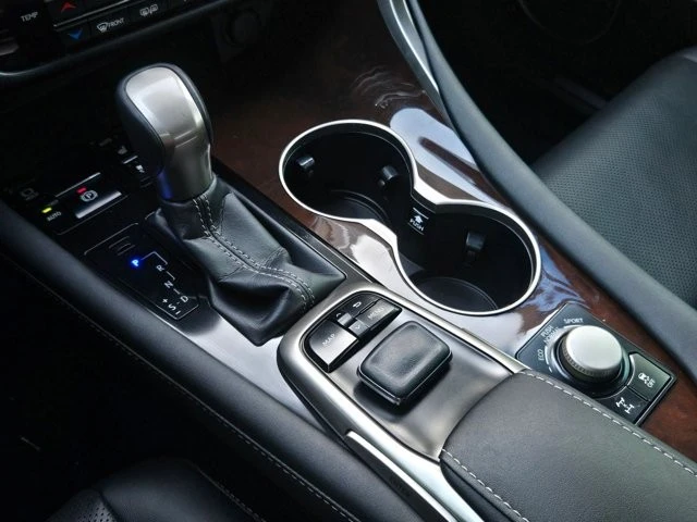 2016 Lexus RX 4th Gen - Image 17 of 21