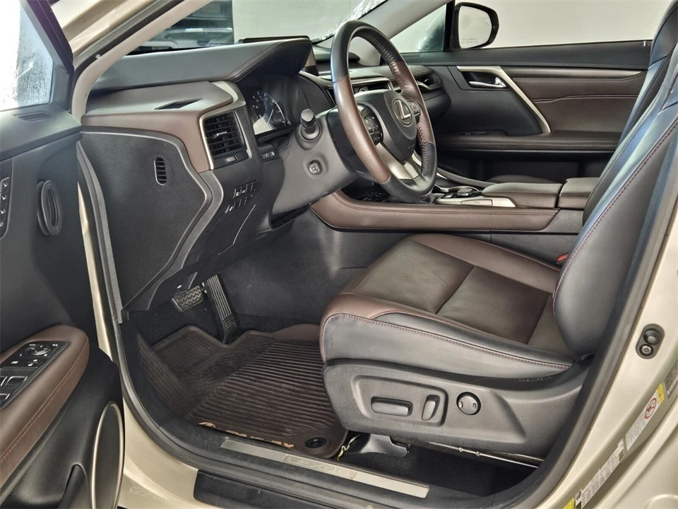 2016 Lexus RX 4th Gen - Image 7 of 12