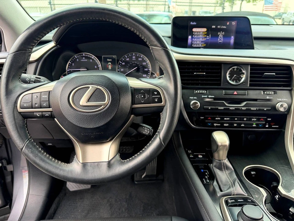 2016 Lexus RX 4th Gen - Image 24 of 31