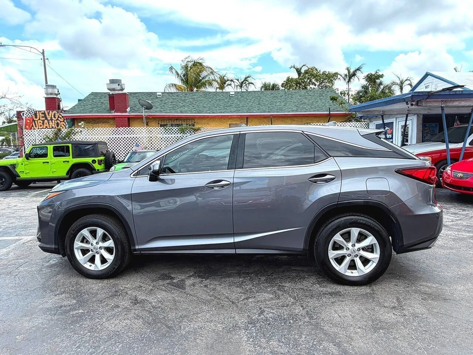 2016 Lexus RX 4th Gen - Image 9 of 31