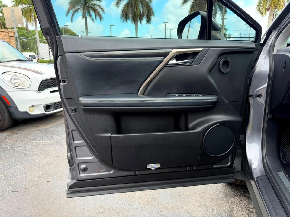 2016 Lexus RX 4th Gen - Image 18 of 31