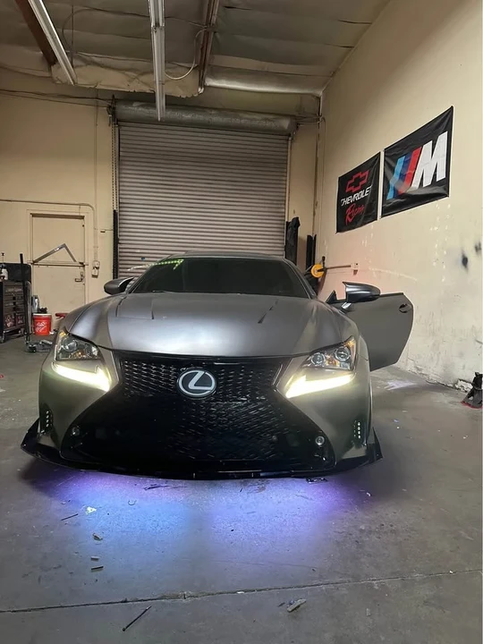2016 Lexus RC - Image 8 of 8