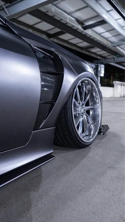 2016 Lexus RC - Image 3 of 8