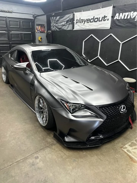 2016 Lexus RC - Image 5 of 8
