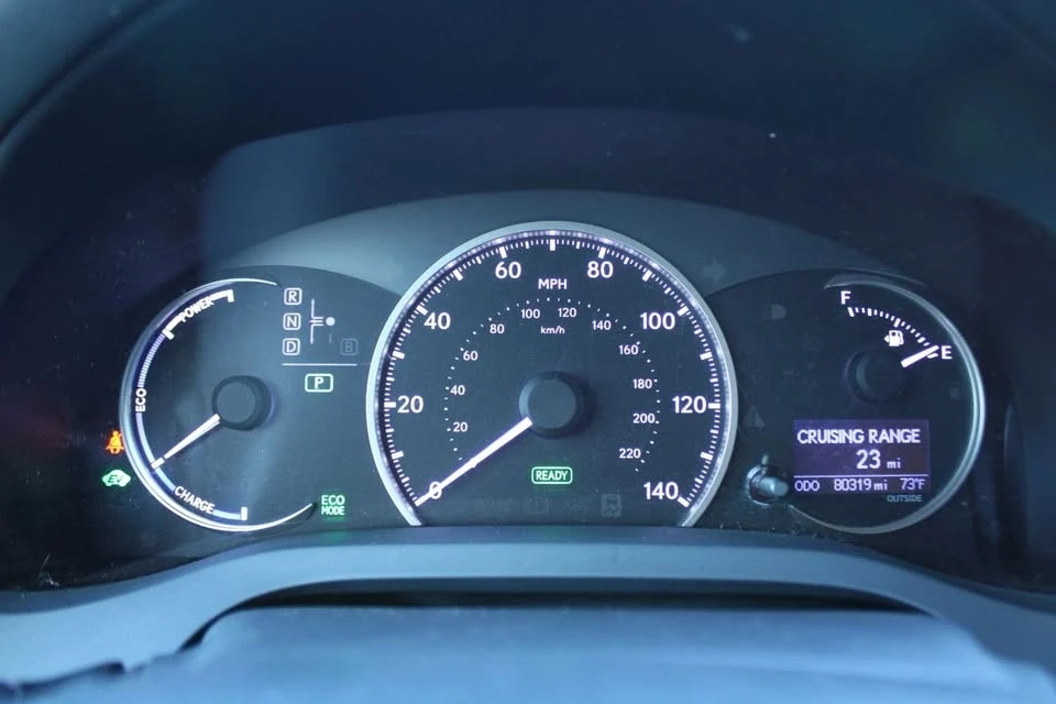 2016 Lexus CT - Image 10 of 19
