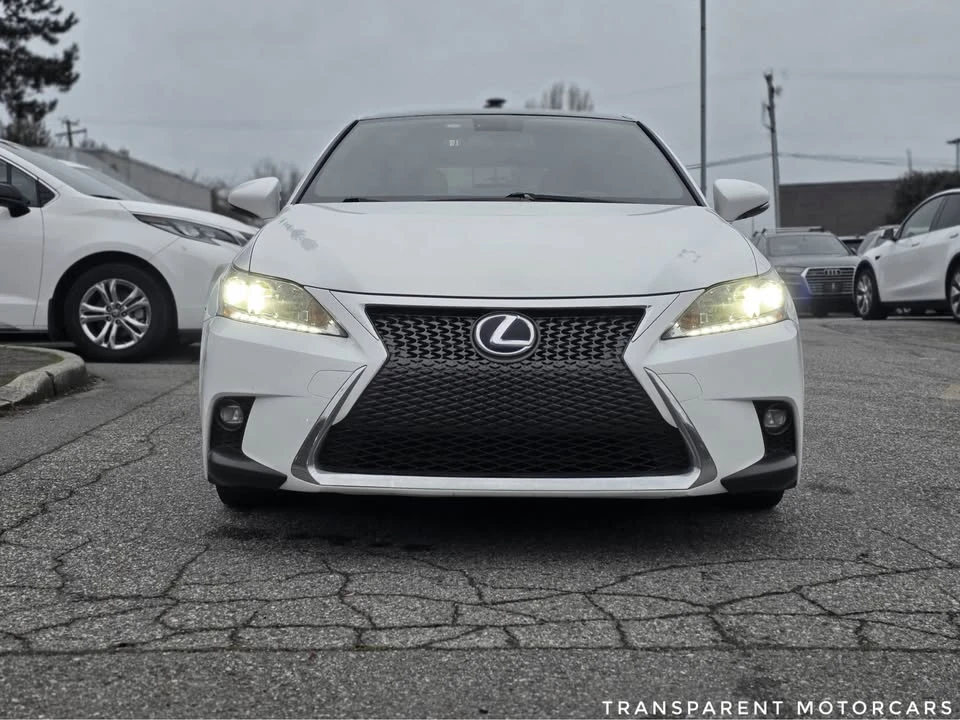 2016 Lexus CT - Image 2 of 20