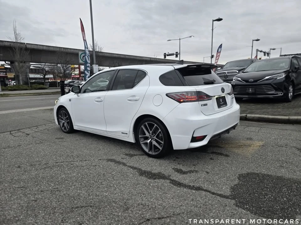 2016 Lexus CT - Image 5 of 16