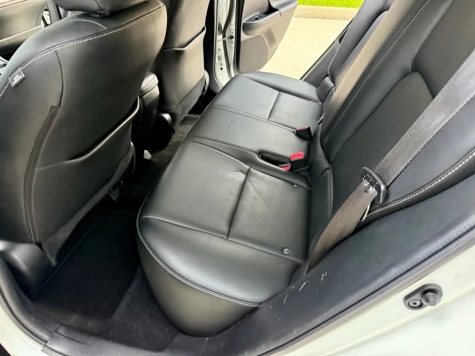 2016 Lexus CT - Image 15 of 20