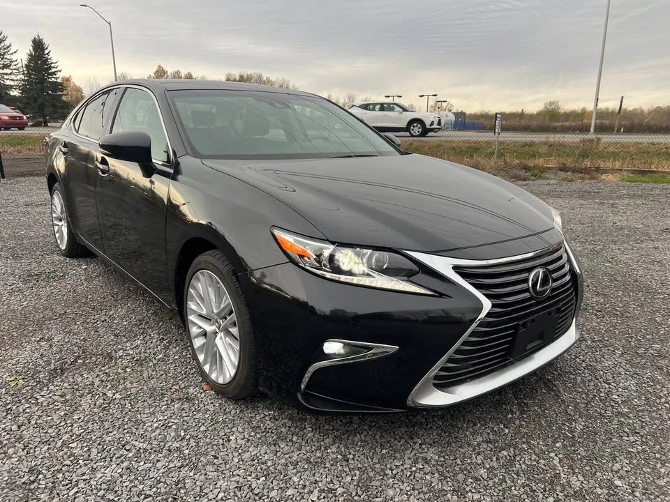 2016 Lexus ES 6th Gen - Image 3 of 15