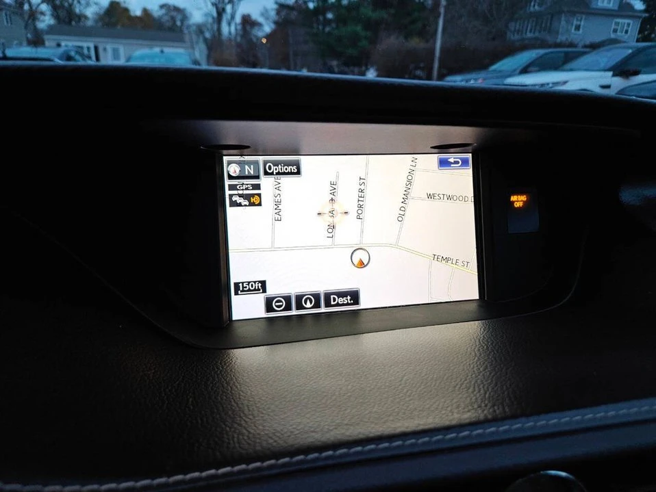 2016 Lexus ES 6th Gen - Image 11 of 20