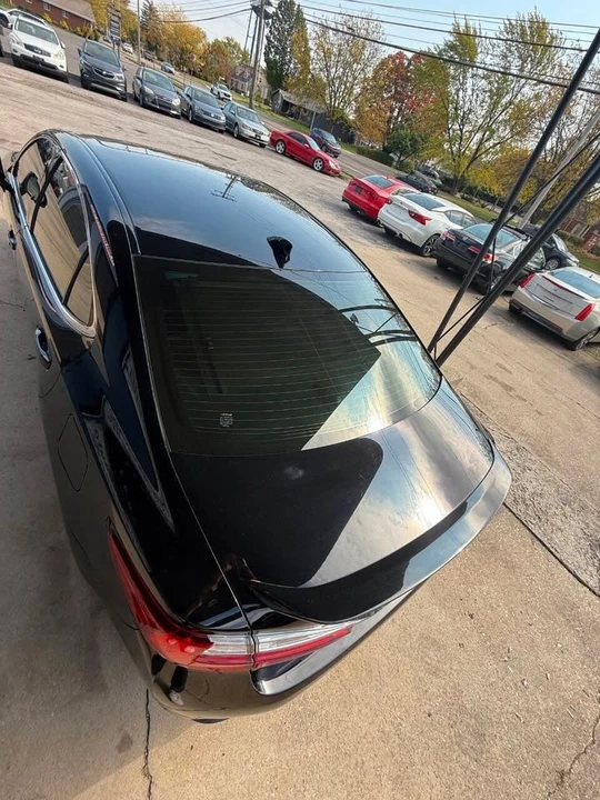 2016 Lexus ES 6th Gen - Image 8 of 20