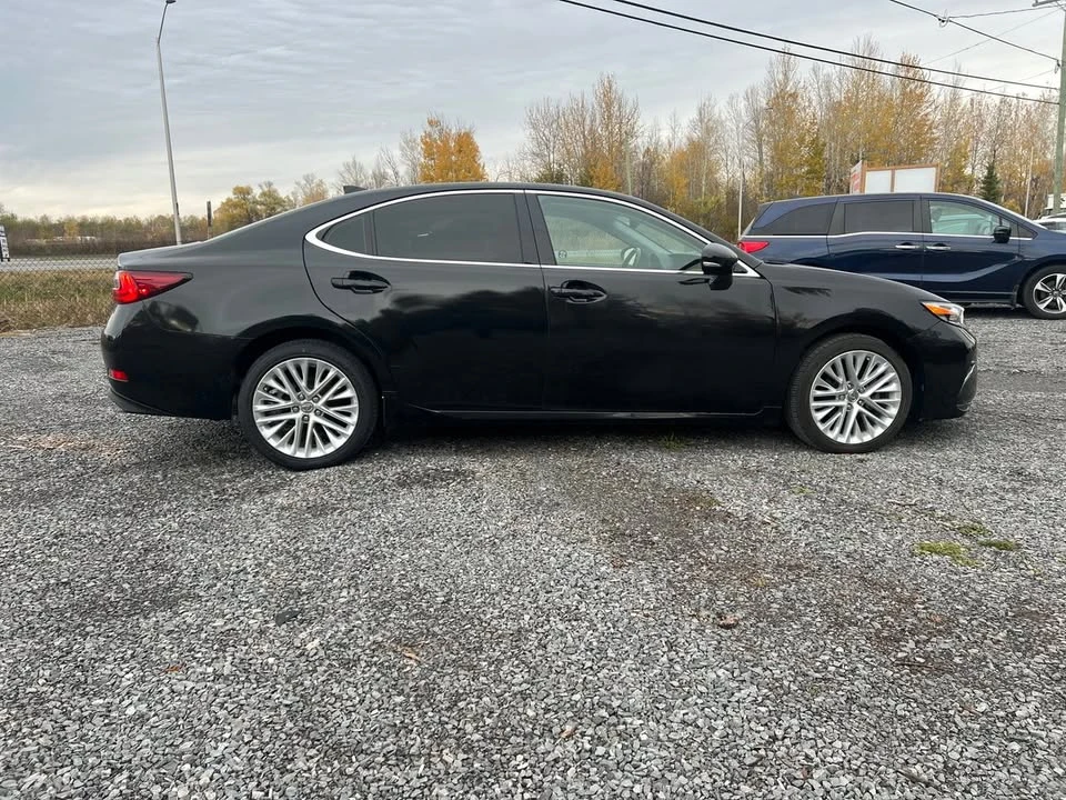 2016 Lexus ES 6th Gen - Image 8 of 15