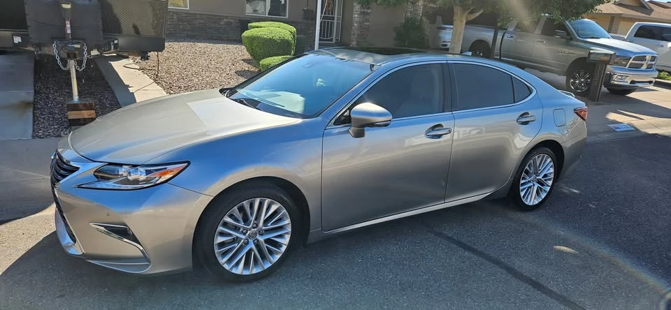 2016 Lexus ES 6th Gen - Image 2 of 7