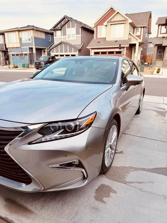 2016 Lexus ES 6th Gen - Image 5 of 5