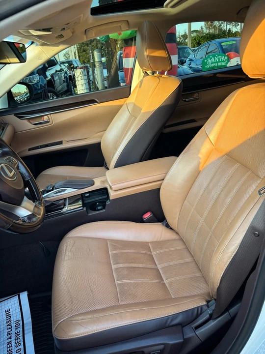 2016 Lexus ES 6th Gen - Image 7 of 13