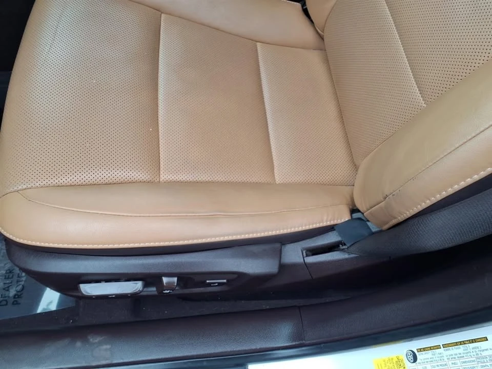 2016 Lexus ES 6th Gen - Image 4 of 11