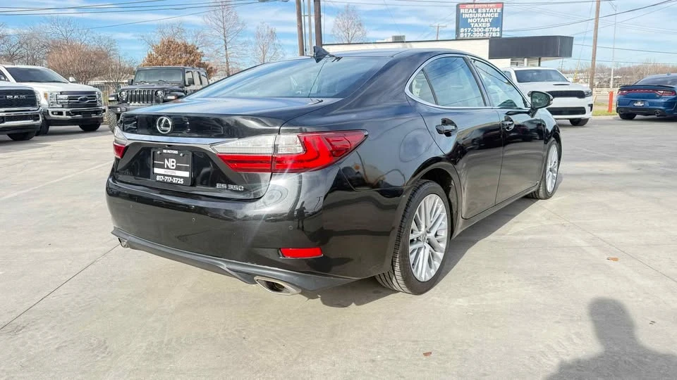 2016 Lexus ES 6th Gen - Image 7 of 11
