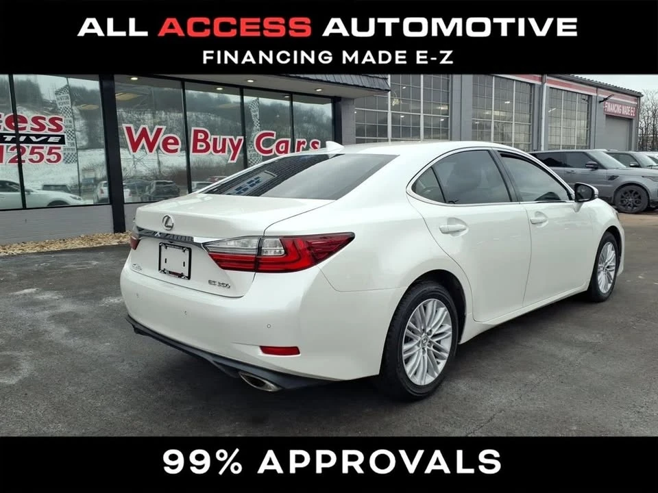2016 Lexus ES 6th Gen - Image 2 of 15