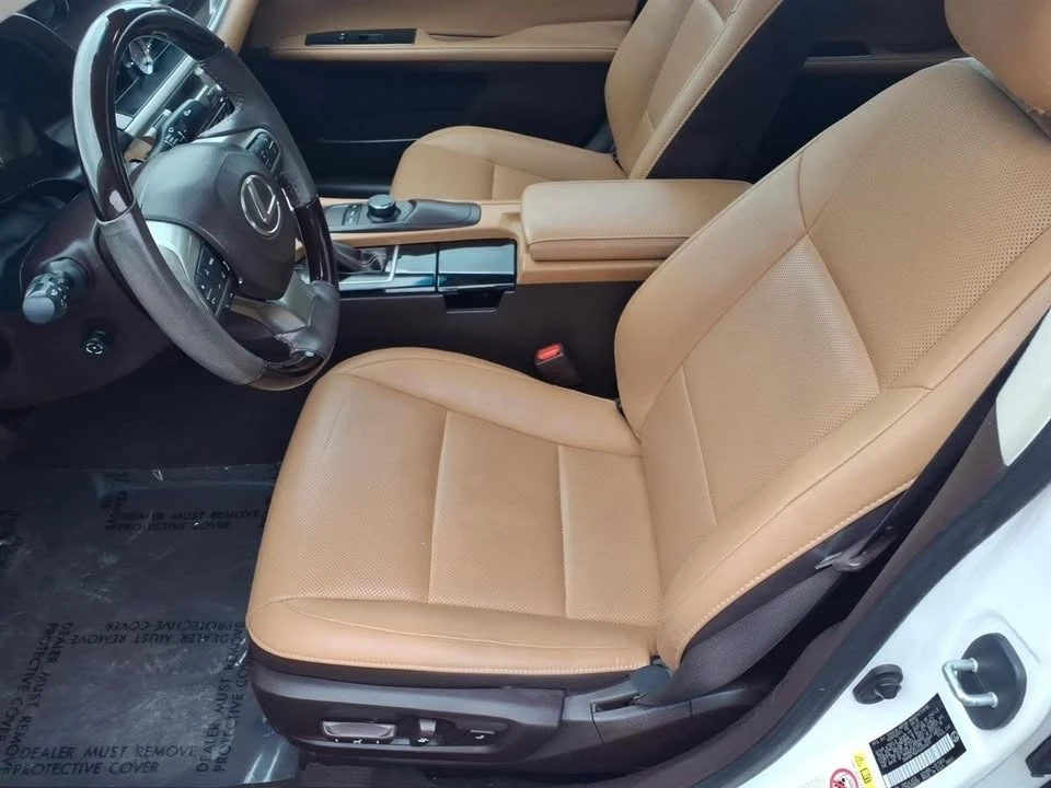 2016 Lexus ES 6th Gen - Image 5 of 15