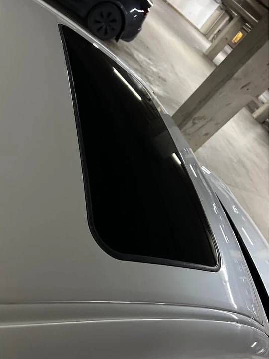 2016 Lexus ES 6th Gen - Image 15 of 16
