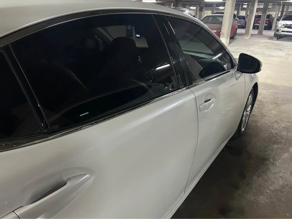 2016 Lexus ES 6th Gen - Image 6 of 16