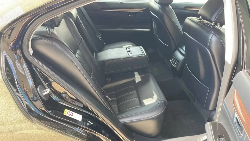 2016 Lexus ES 6th Gen - Image 17 of 20