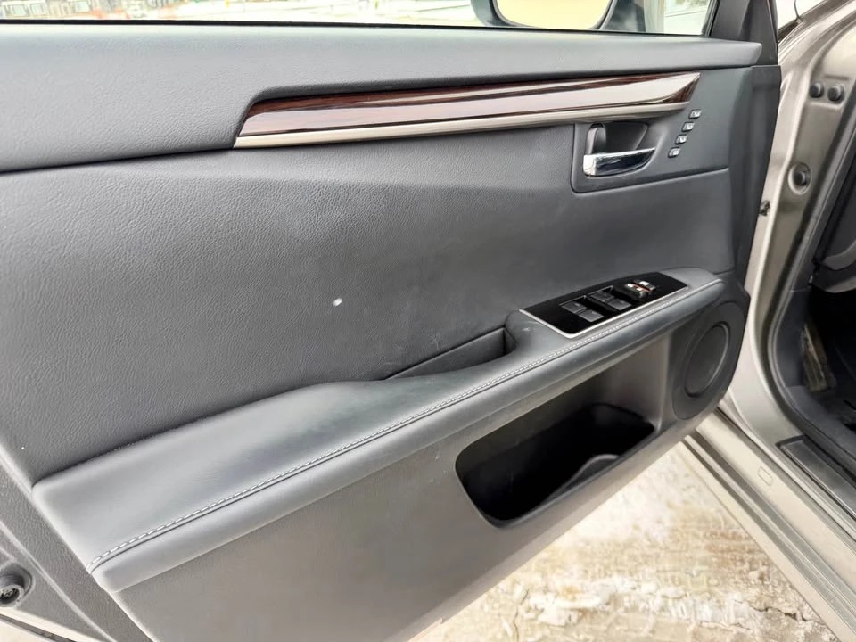 2016 Lexus ES 6th Gen - Image 12 of 12