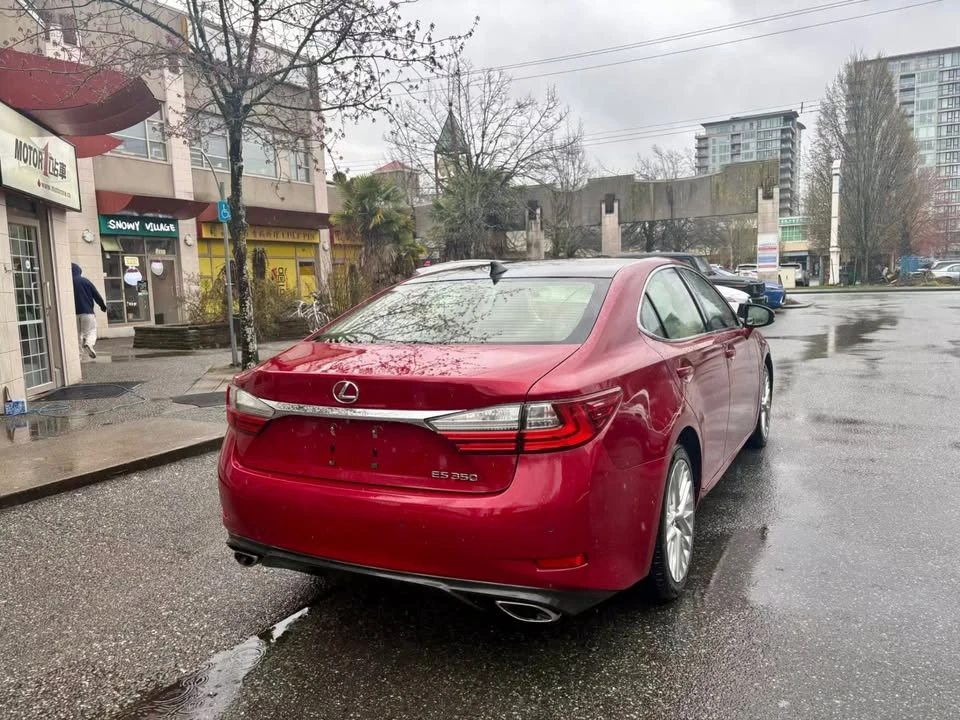 2016 Lexus ES 6th Gen - Image 4 of 11
