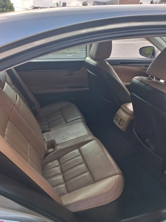 2016 Lexus ES 6th Gen - Image 3 of 12
