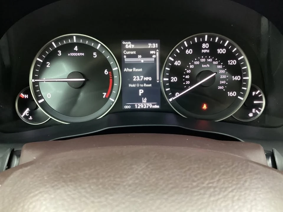 2016 Lexus ES 6th Gen - Image 12 of 18