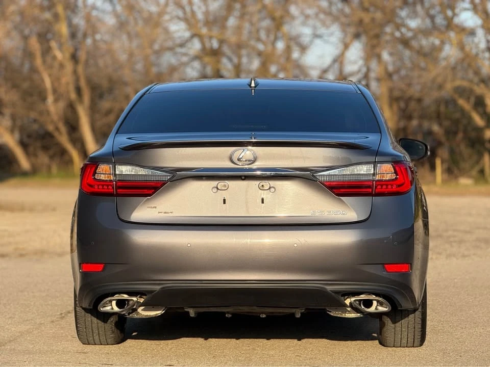 2016 Lexus ES 6th Gen - Image 3 of 20