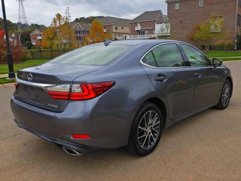 2016 Lexus ES 6th Gen - Image 4 of 19