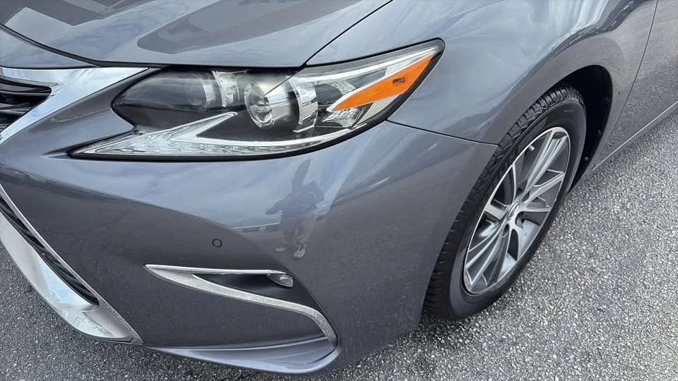 2016 Lexus ES 6th Gen - Image 12 of 19