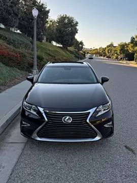 2016 Lexus ES 300h