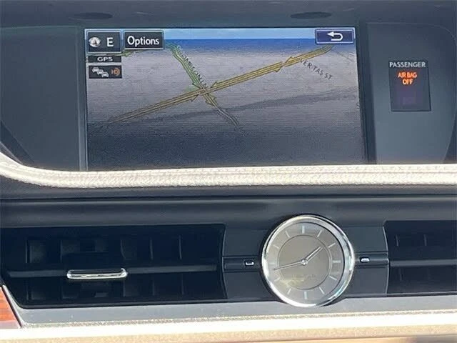 2016 Lexus ES 6th Gen - Image 13 of 18