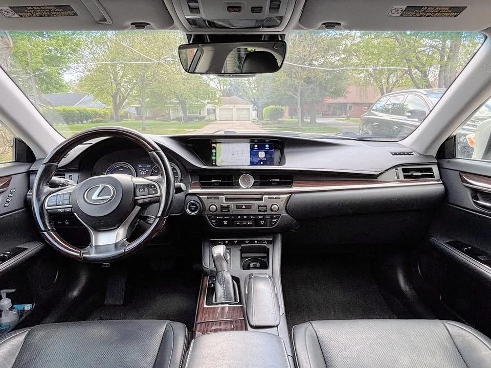 2016 Lexus ES 6th Gen - Image 14 of 14