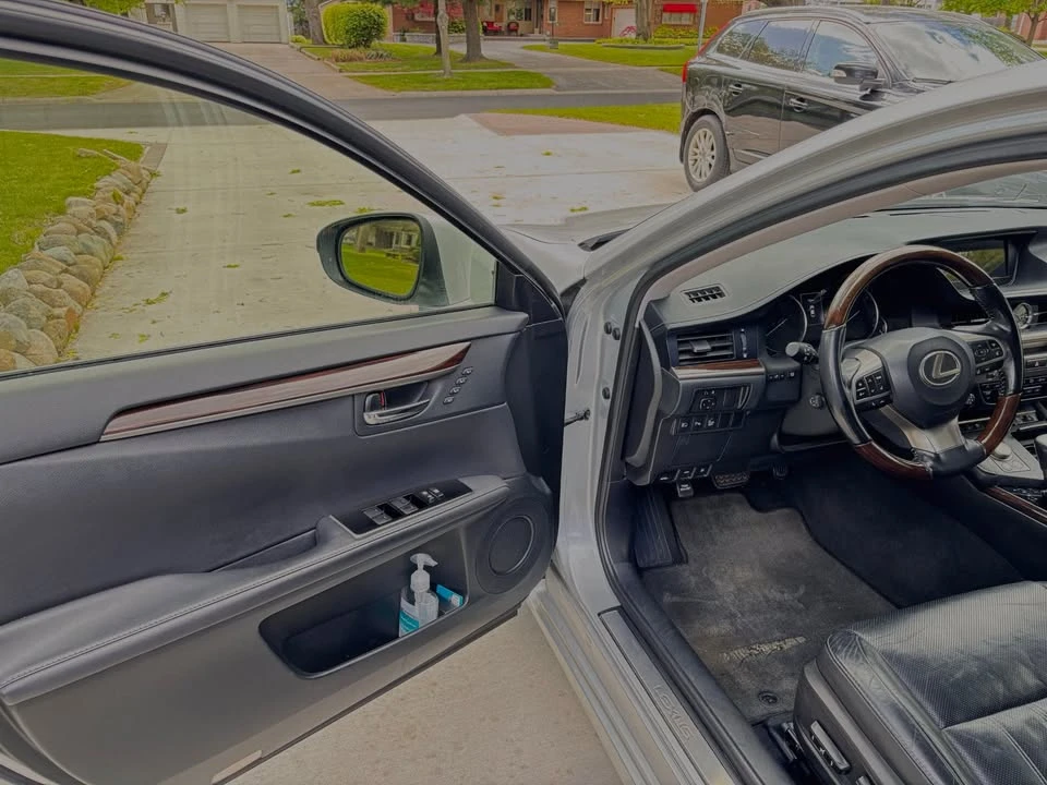 2016 Lexus ES 6th Gen - Image 8 of 14