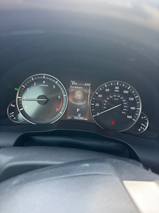 2016 Lexus ES 6th Gen - Image 7 of 7