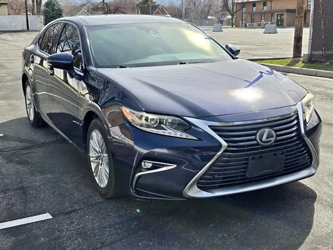 2016 Lexus ES 350 Ultra Luxury