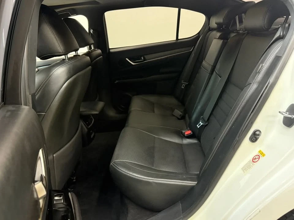 2016 Lexus GS 4th Gen - Image 11 of 20